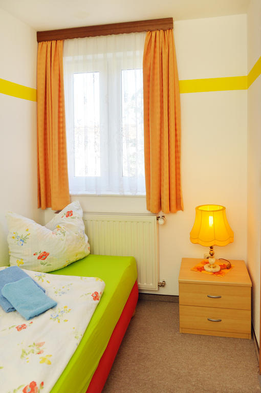 Pension Damköhler Thale OT Westerhausen Zimmer foto